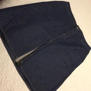 Denim skirt